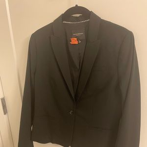 Fitted Banana Republic Blazer (dry cleaned)